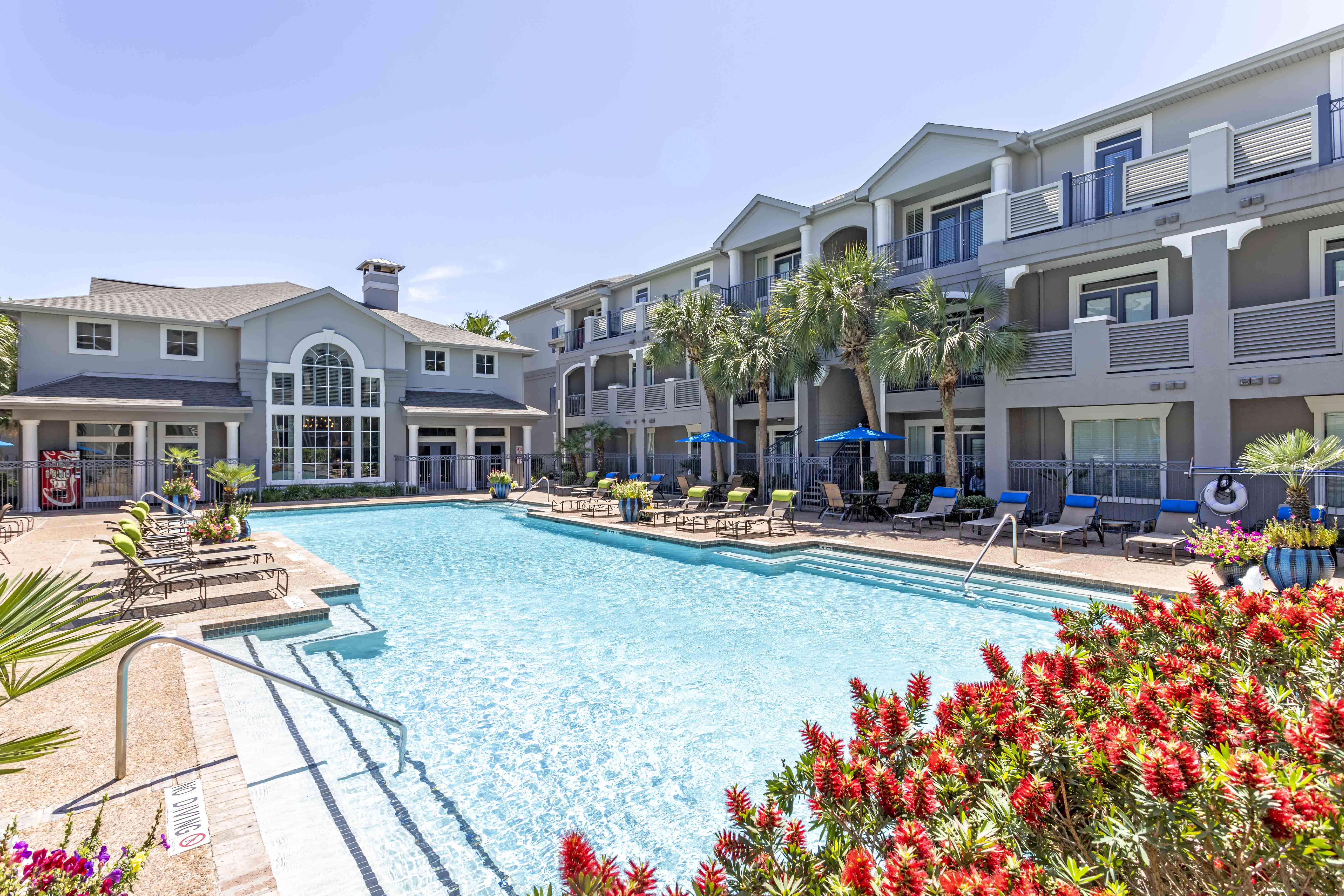 Kirby Place Apartments Image 2